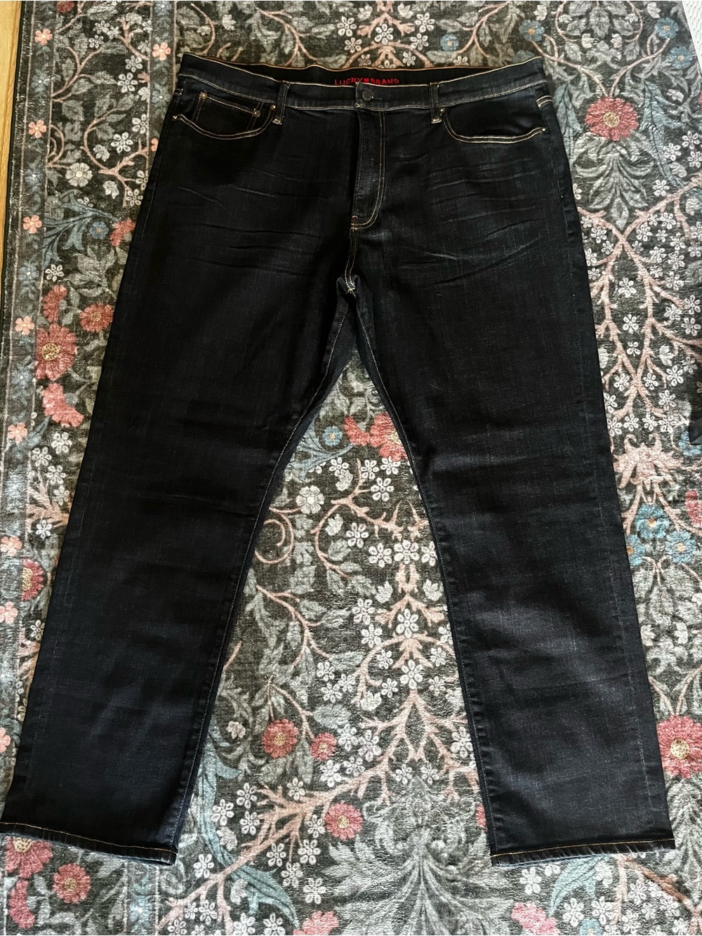 Lucky Brand Men's Dark Blue 410 Athletic Straight Jeans